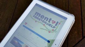 mental-foerstehjaelp_jul_merete-helbech-hansen_illustration_artbymerete-1024x575